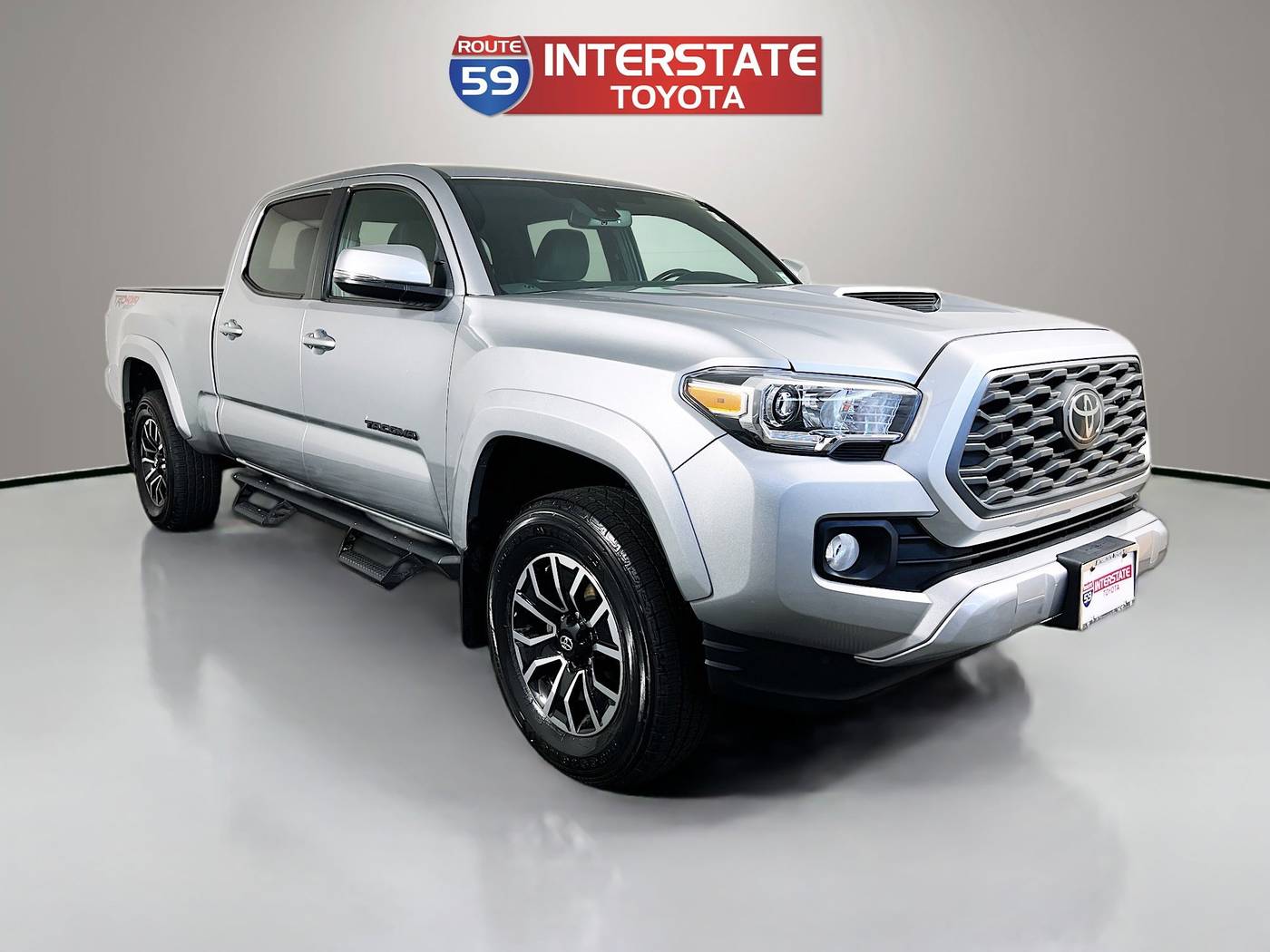 2022 Toyota Tacoma SR5 — Pickup Truck — 16,782 mi — Airmont, NY