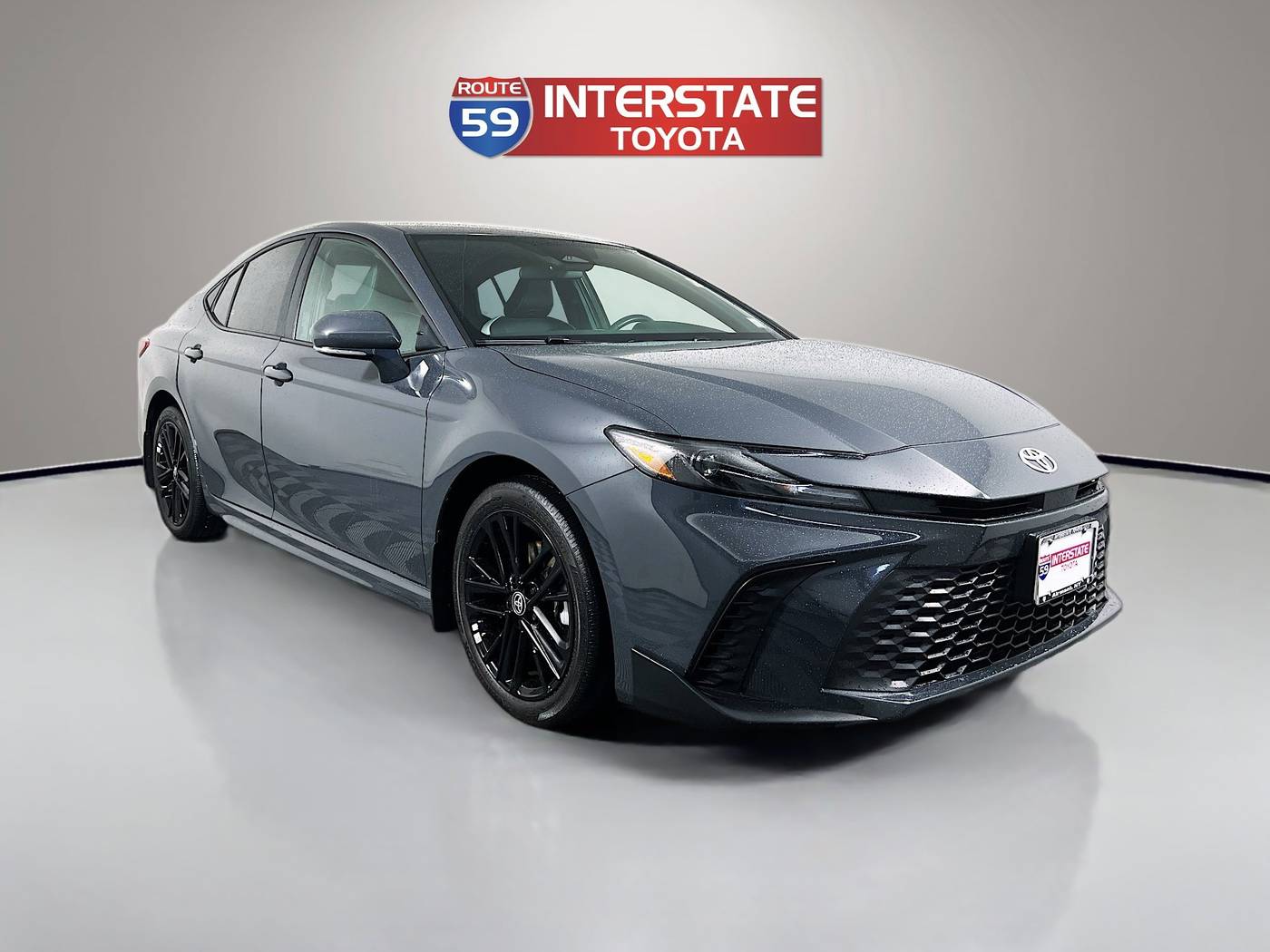 2025 Toyota Camry Hybrid SE — Sedan — 15,873 mi — Airmont, NY