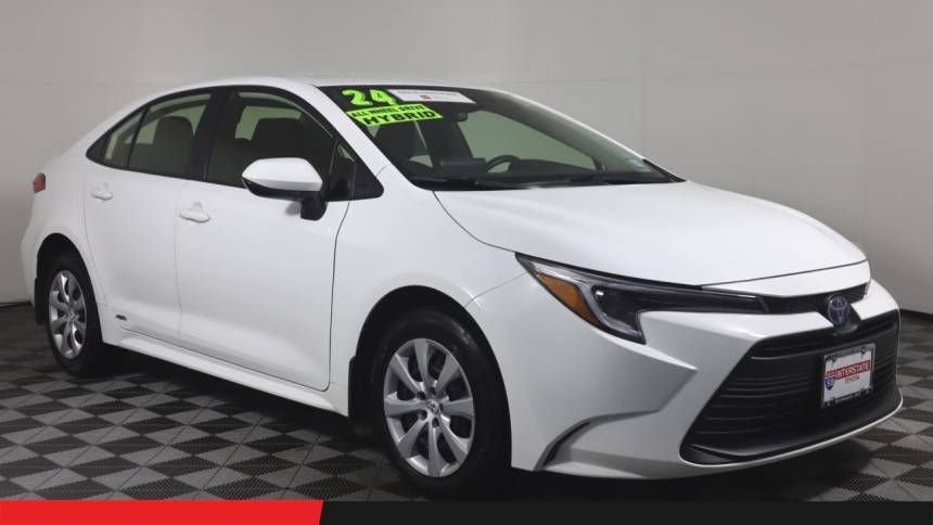 2024 Toyota Corolla Hybrid LE — Sedan — 16,756 mi — Airmont, NY