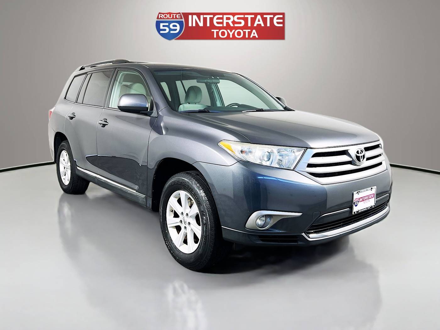 2013 Toyota Highlander Highlander V6 — SUV — 128,120 mi — Airmont, NY