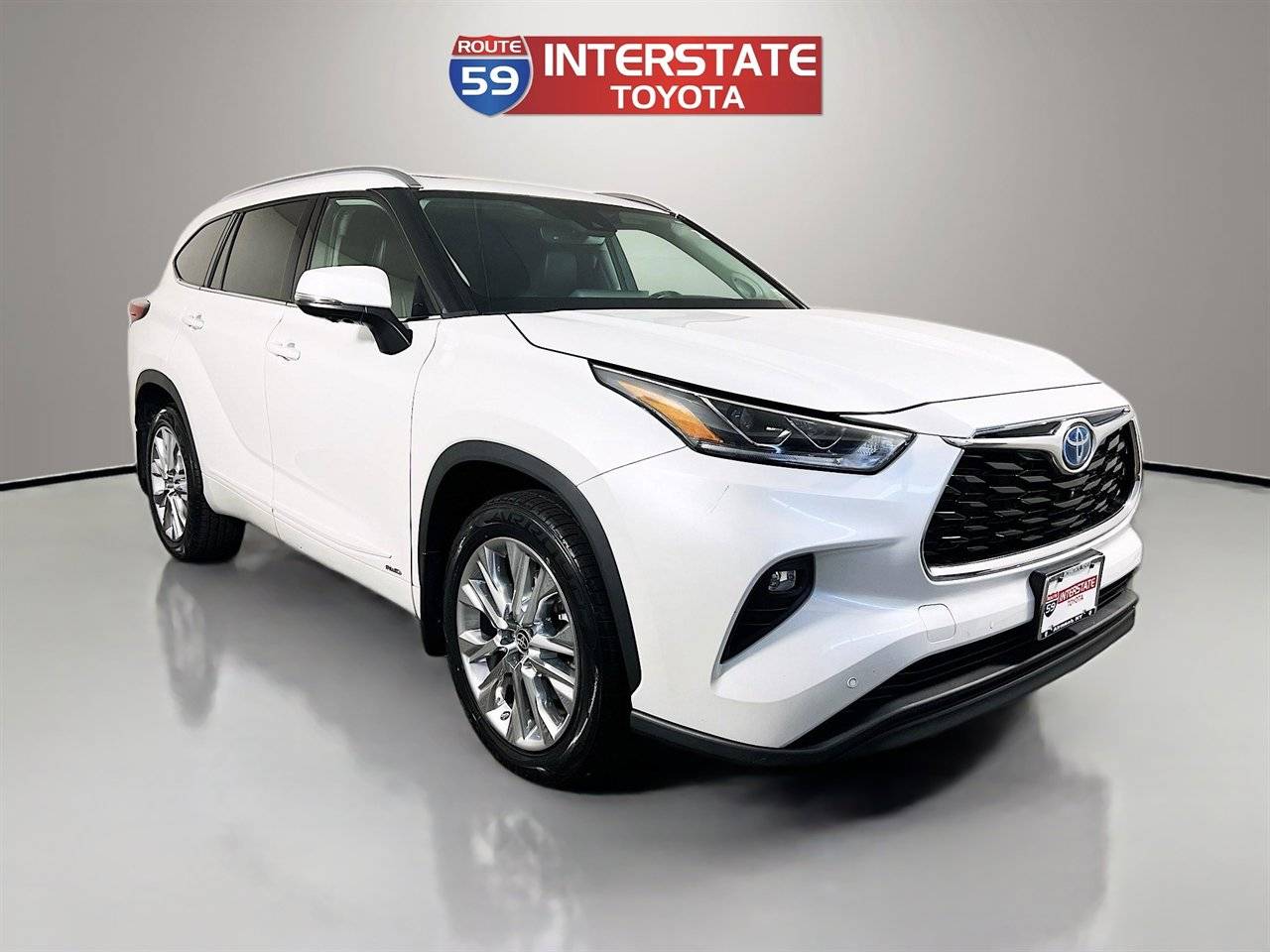 2023 Toyota Highlander Hybrid Limited — SUV — 69,057 mi — Airmont, NY