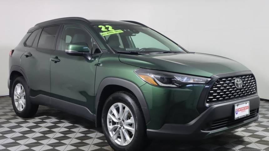 2022 Toyota Corolla Cross LE — SUV — 29,392 mi — Airmont, NY