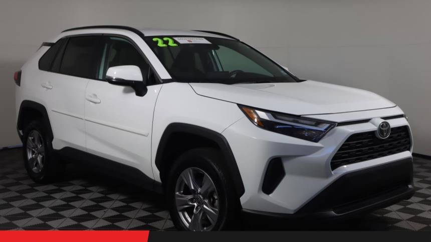 2022 Toyota RAV4 XLE — SUV — 22,377 mi — Airmont, NY