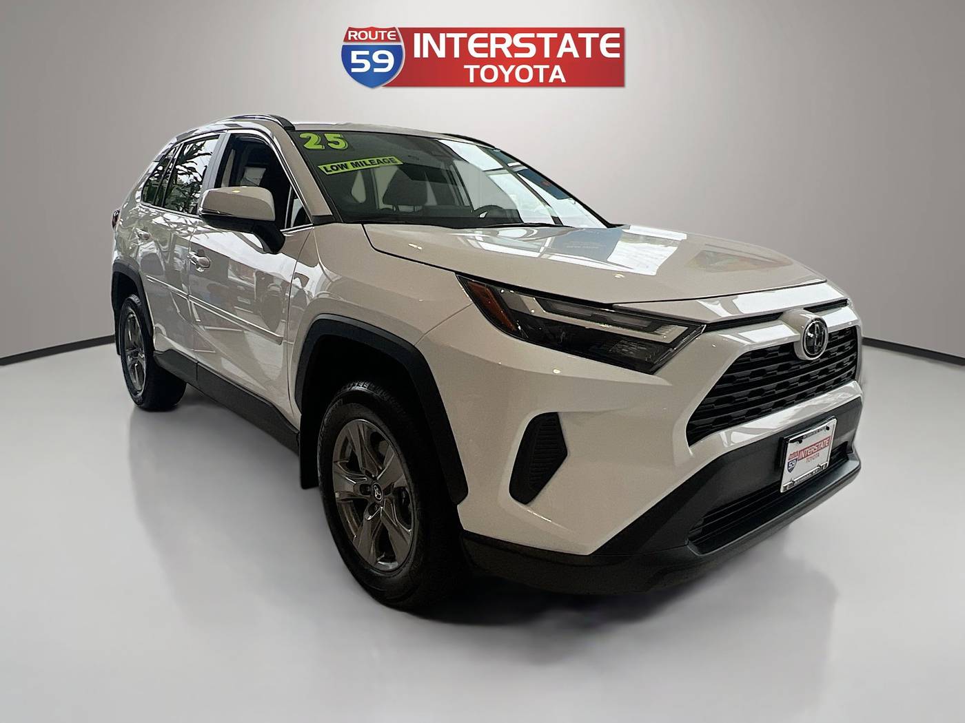 2025 Toyota RAV4 XLE — SUV — 315 mi — Airmont, NY