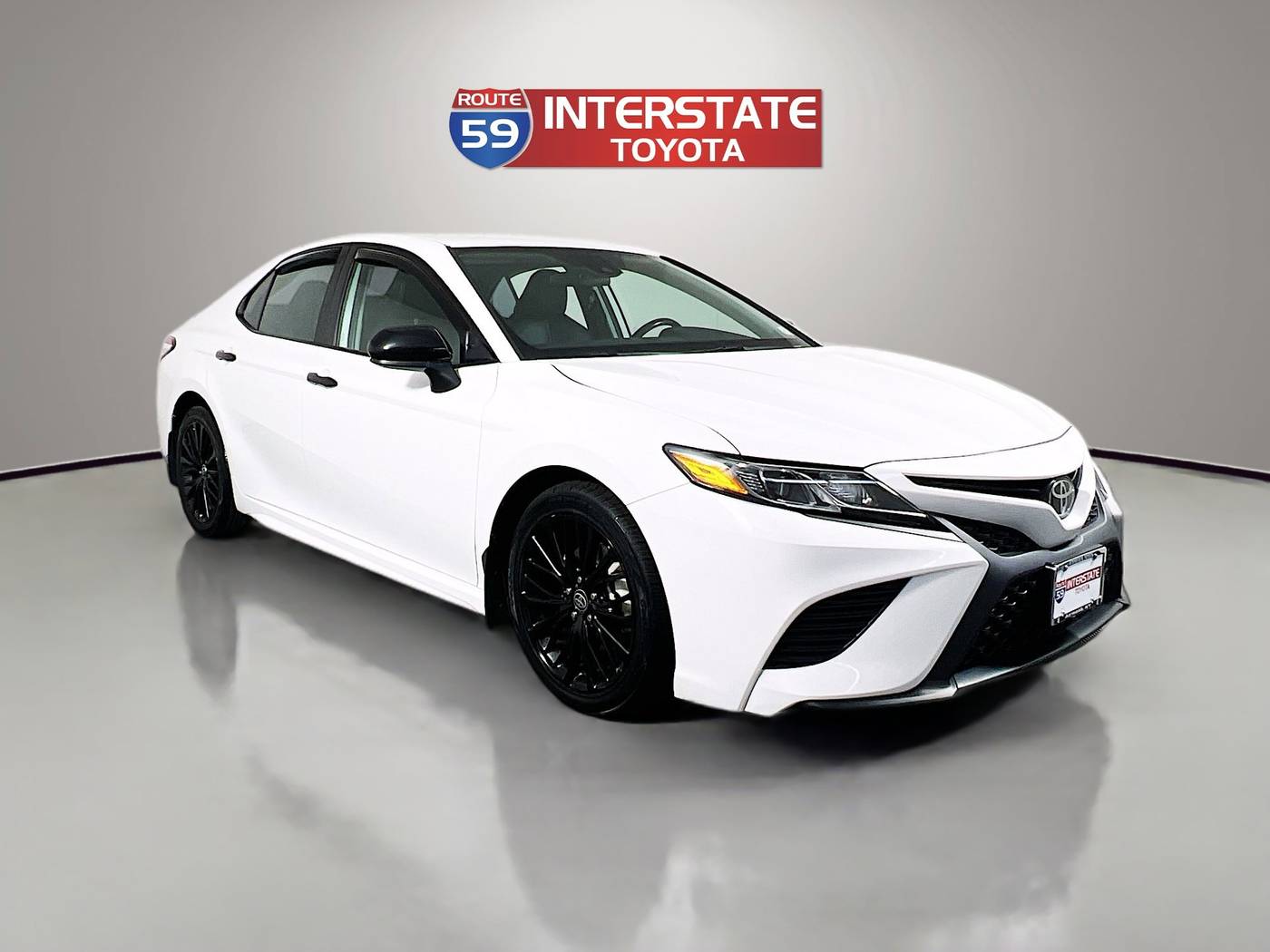 2020 Toyota Camry SE Nightshade — Sedan — 61,170 mi — Airmont, NY