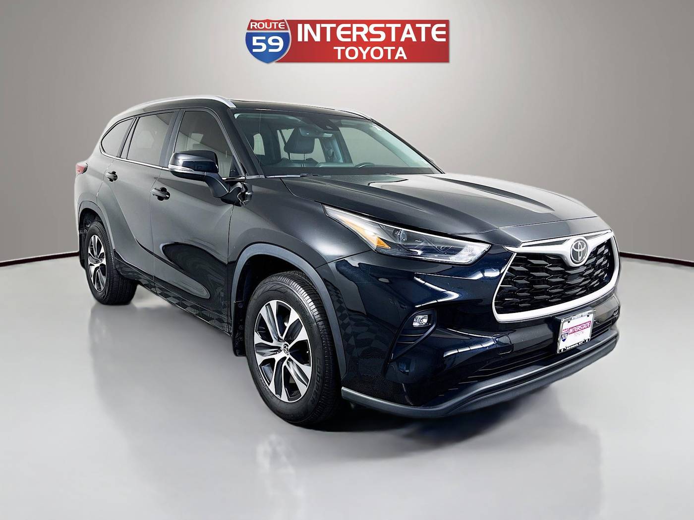 2023 Toyota Highlander XLE — SUV — 48,656 mi — Airmont, NY