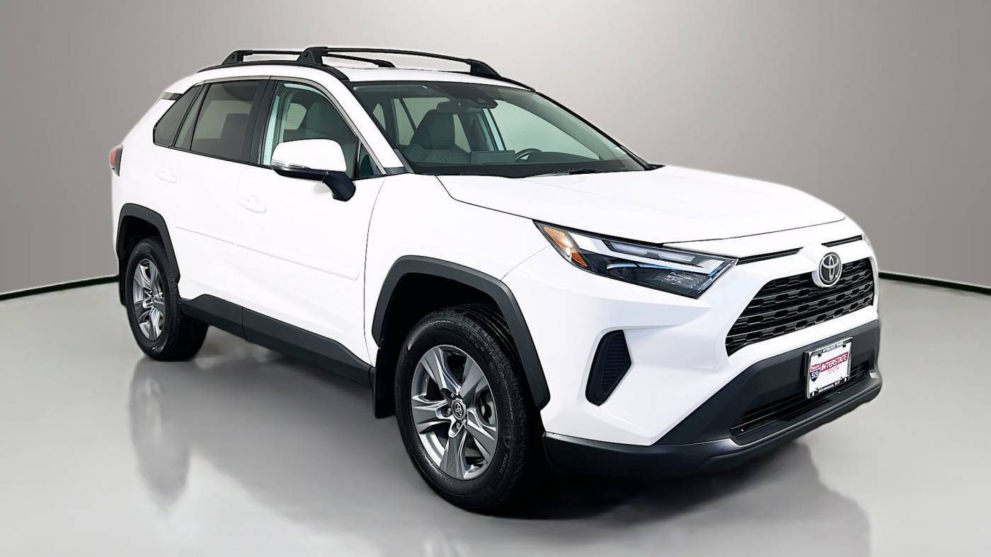 2022 Toyota RAV4 XLE — SUV — 19,069 mi — Airmont, NY