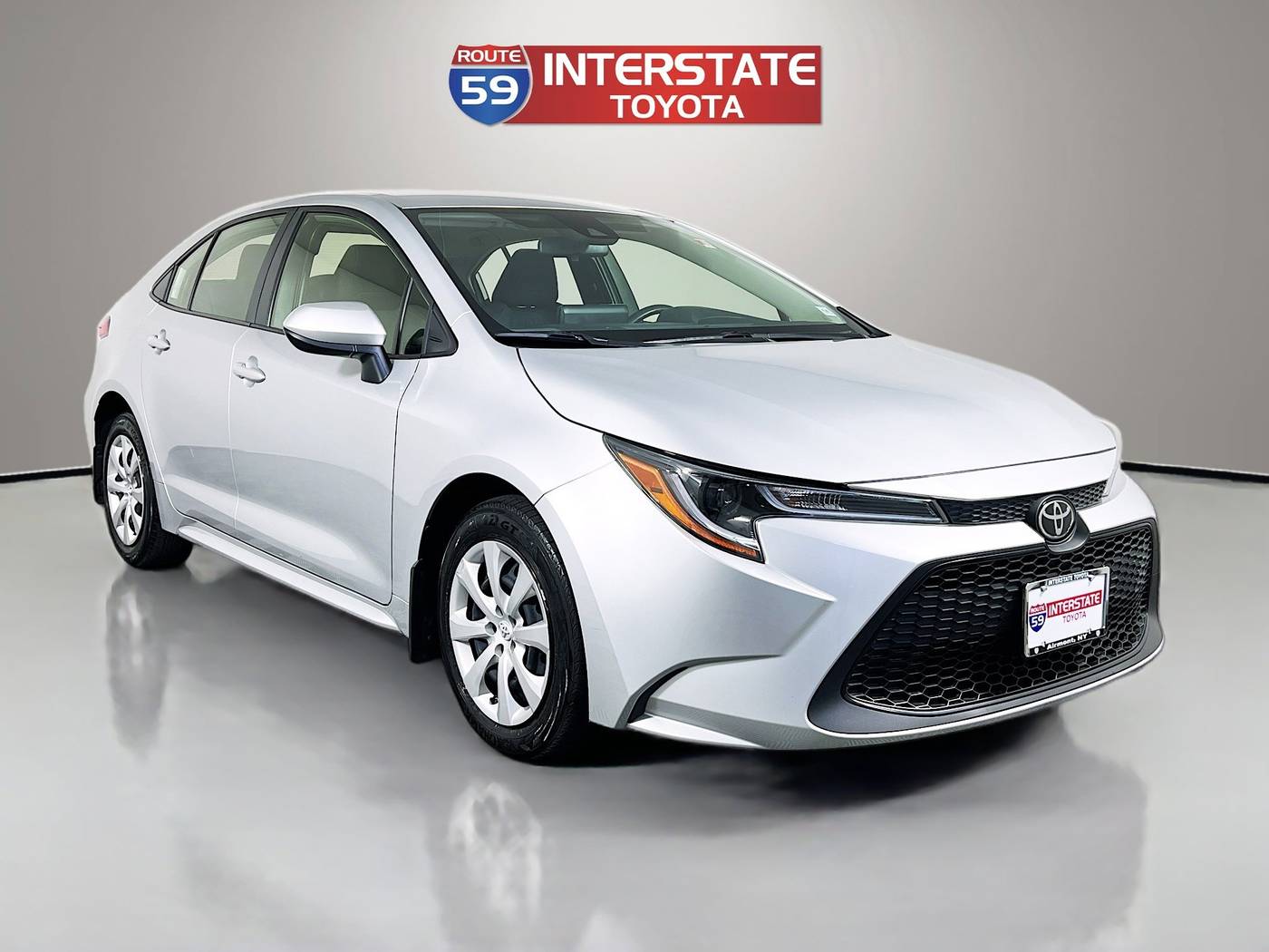 2022 Toyota Corolla LE — Sedan — 26,934 mi — Airmont, NY