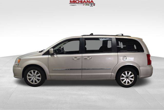 2016 Chrysler Town & Country Touring — Minivan — 155,227 mi — Mishawaka, IN