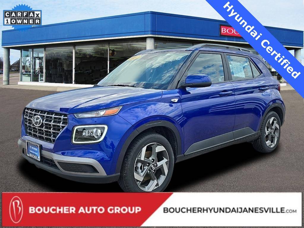 2024 Hyundai Venue Limited — SUV — 3,012 mi — Janesville, WI