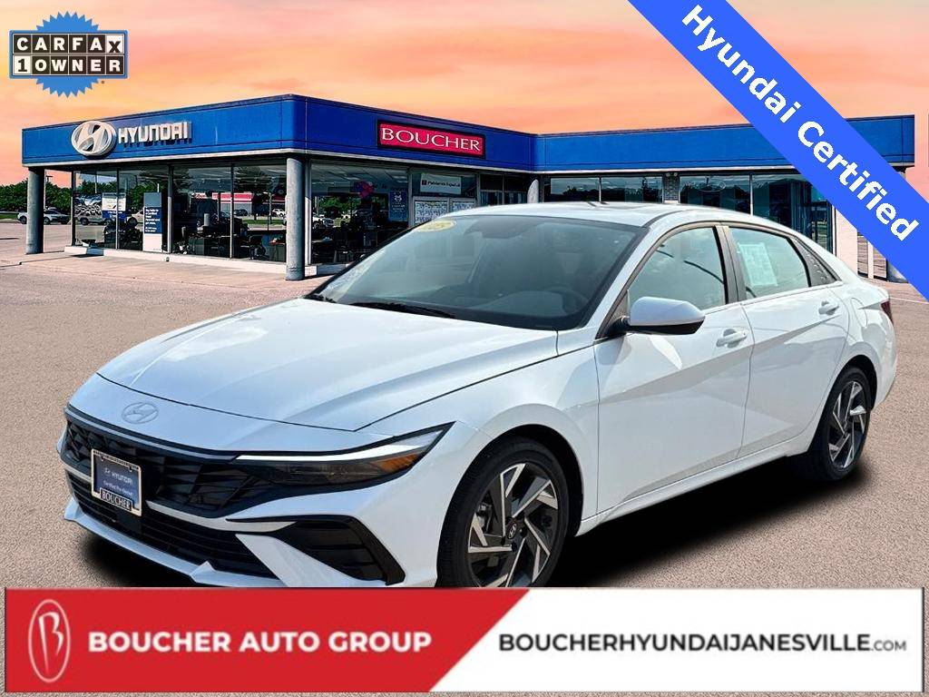 2025 Hyundai Elantra SEL Convenience — Sedan — 5,742 mi — Janesville, WI