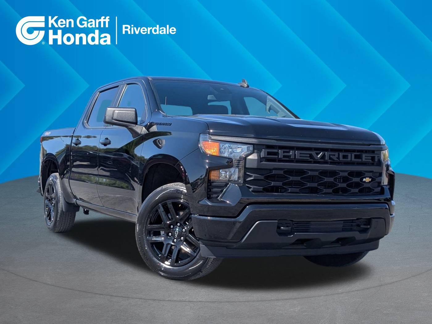 2022 Chevrolet Silverado 1500 Custom — Pickup Truck — 27,563 mi — Riverdale, UT