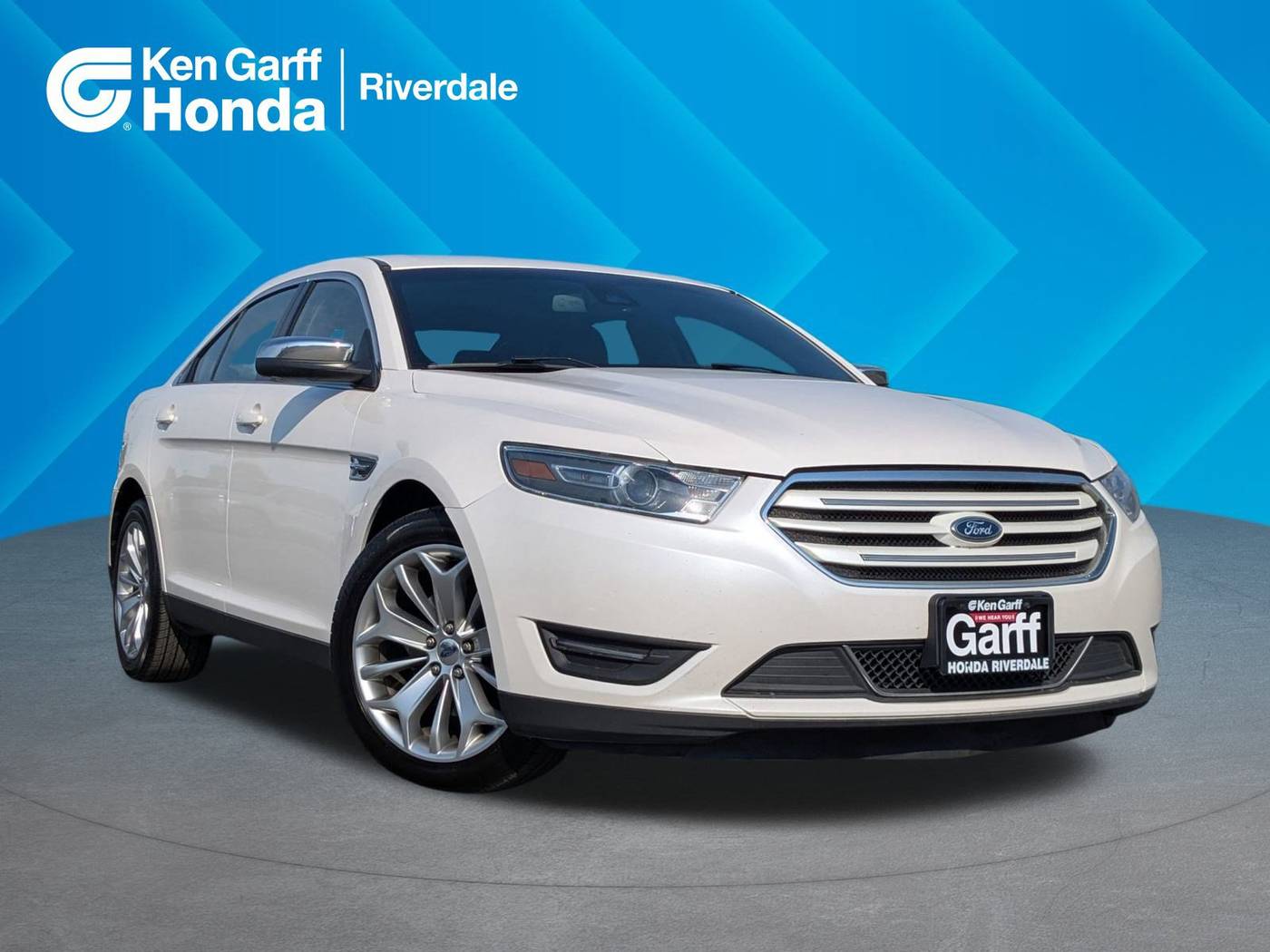 2017 Ford Taurus Limited — Sedan — 102,406 mi — Riverdale, UT