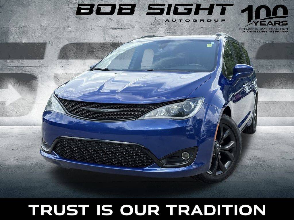 2019 Chrysler Pacifica Touring L Plus — Minivan — 133,271 mi — Independence, MO