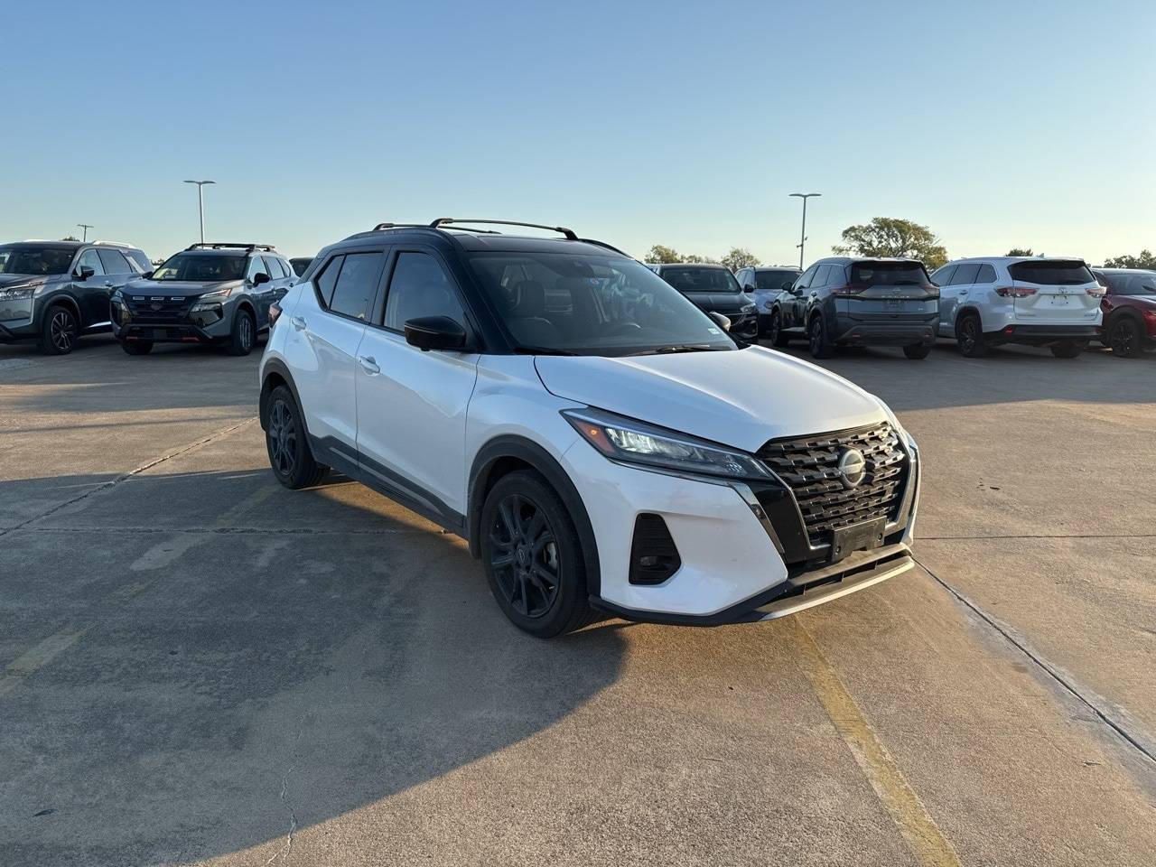 2023 Nissan Kicks SR — SUV — 32,753 mi — Mesquite, TX