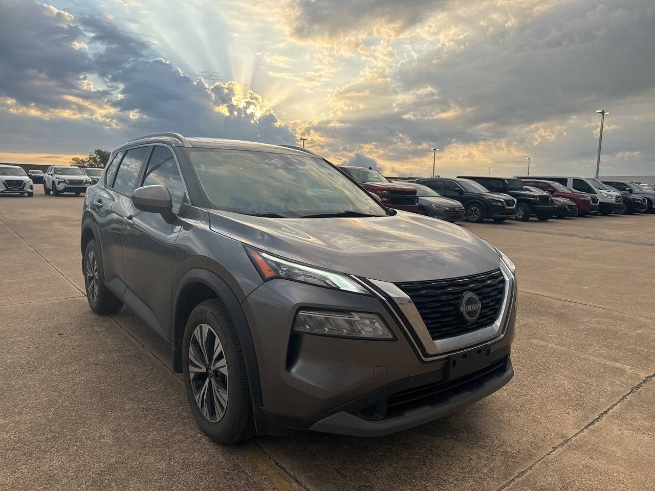 2023 Nissan Rogue SV — SUV — 25,690 mi — Mesquite, TX