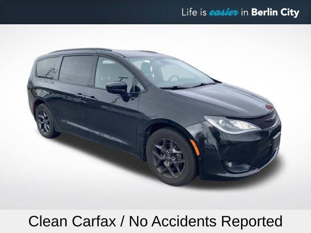 2018 Chrysler Pacifica Touring L — Minivan — 131,876 mi — South Portland, ME