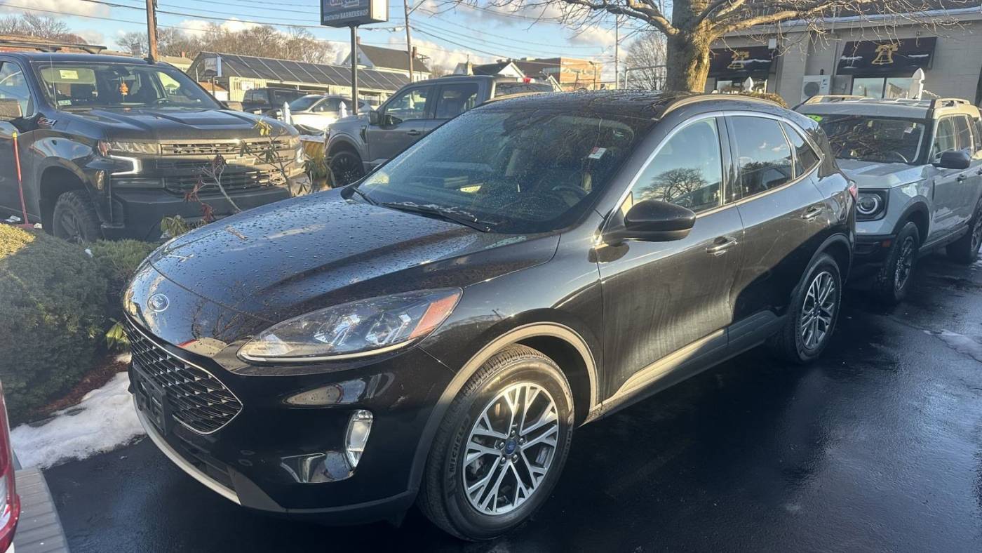 2020 Ford Escape SEL — SUV — 37,718 mi — Stoneham, MA