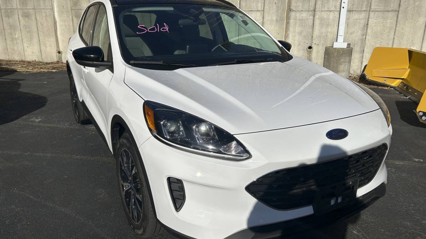 2021 Ford Escape SE — SUV — 24,677 mi — Stoneham, MA