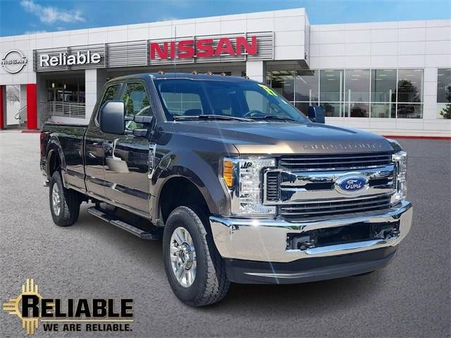 2017 Ford Super Duty F-350 XL — Pickup Truck — 43,732 mi — Albuquerque, NM