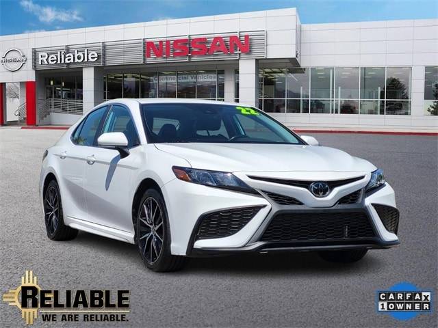 2022 Toyota Camry SE — Sedan — 13,761 mi — Albuquerque, NM