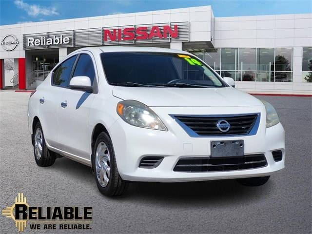 2014 Nissan Versa 1.6 SV — Sedan — 96,311 mi — Albuquerque, NM
