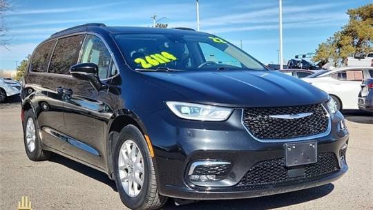 2022 Chrysler Pacifica Touring L — Minivan — 74,856 mi — Albuquerque, NM