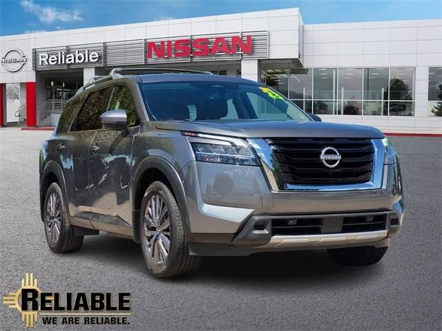 2023 Nissan Pathfinder SL — SUV — 16,909 mi — Albuquerque, NM
