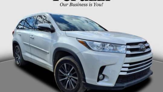 2017 Toyota Highlander SE V6 — SUV — 79,090 mi — Fairless Hills, PA