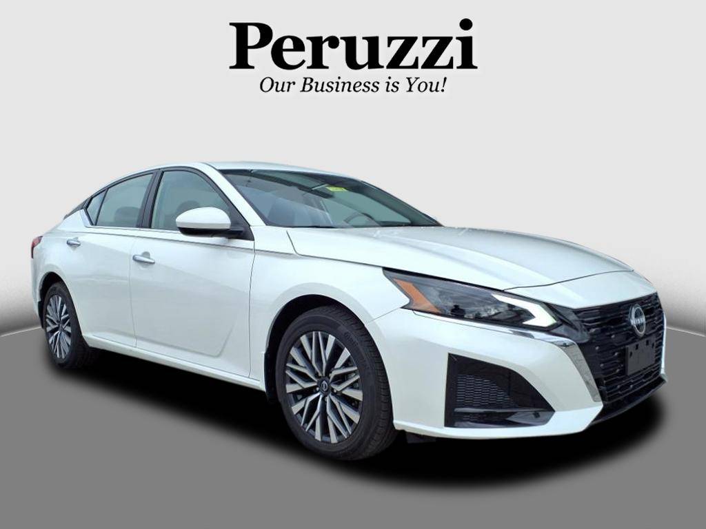 2023 Nissan Altima SV — Sedan — 10,379 mi — Fairless Hills, PA