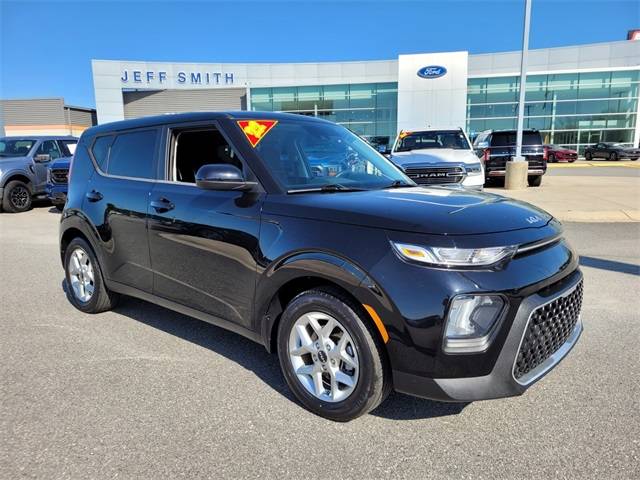 2022 Kia Soul LX — Hatchback — 48,329 mi — Byron, GA