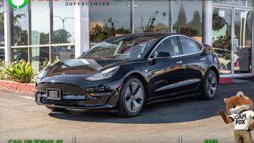 Tesla 2018 M3 Long Range RWD 5YJ3E1EA6JF040057