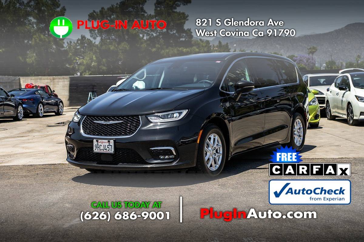 2023 Chrysler Pacifica Touring L — Minivan — 79,261 mi — West Covina, CA
