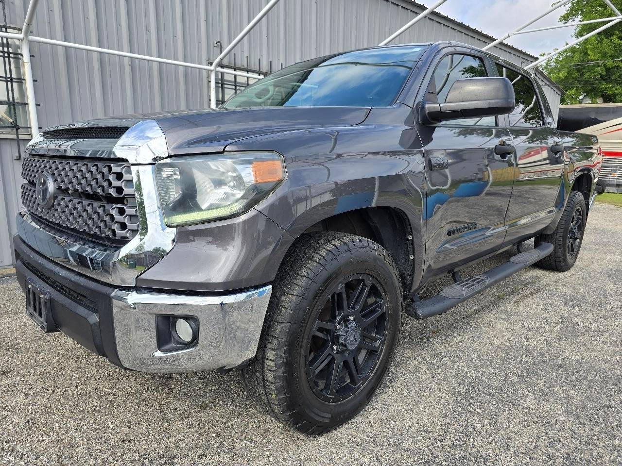 2019 Toyota Tundra SR5