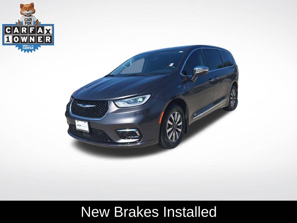 2022 Chrysler Pacifica Hybrid Limited — Minivan — 43,843 mi — Corpus Christi, TX