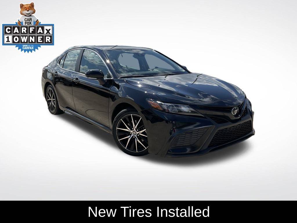 2024 Toyota Camry SE — Sedan — 42,165 mi — Corpus Christi, TX