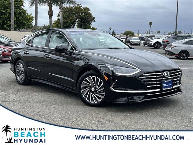 2023 Hyundai Sonata Hybrid SEL — Sedan — 7,591 mi — Huntington Beach, CA
