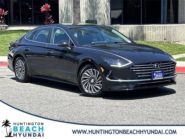 2023 Hyundai Sonata Hybrid SEL — Sedan — 8,532 mi — Huntington Beach, CA