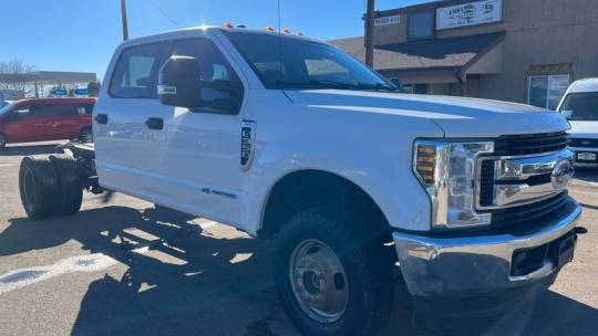 2018 Ford Super Duty F-350 Chassis Cab XL — Chassis Cab Truck — 118,717 mi — Parker, CO