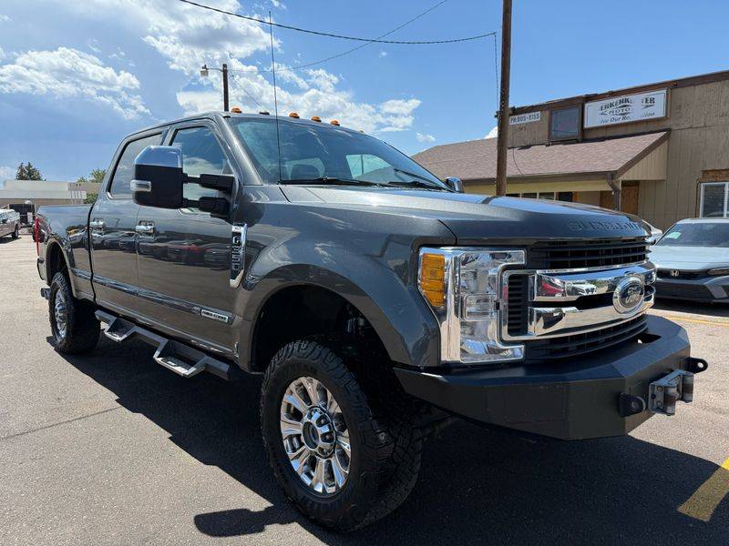 2017 Ford Super Duty F-350 XLT — Pickup Truck — 121,558 mi — Parker, CO