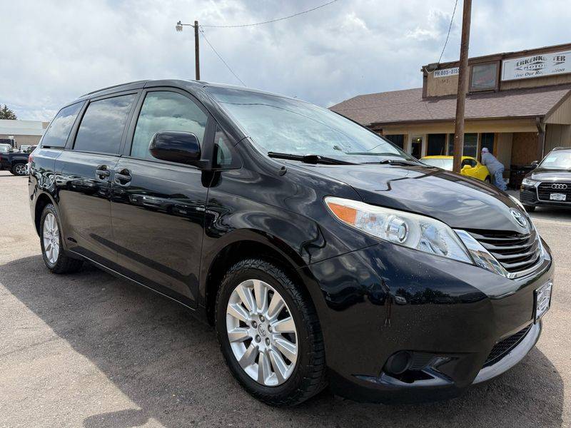 2013 Toyota Sienna LE — Minivan — 139,381 mi — Parker, CO