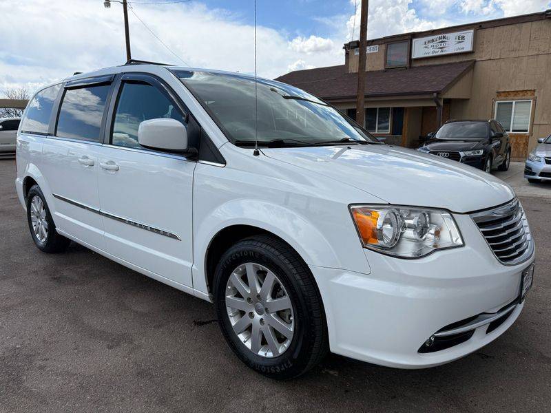2016 Chrysler Town & Country Touring — Minivan — 111,552 mi — Parker, CO
