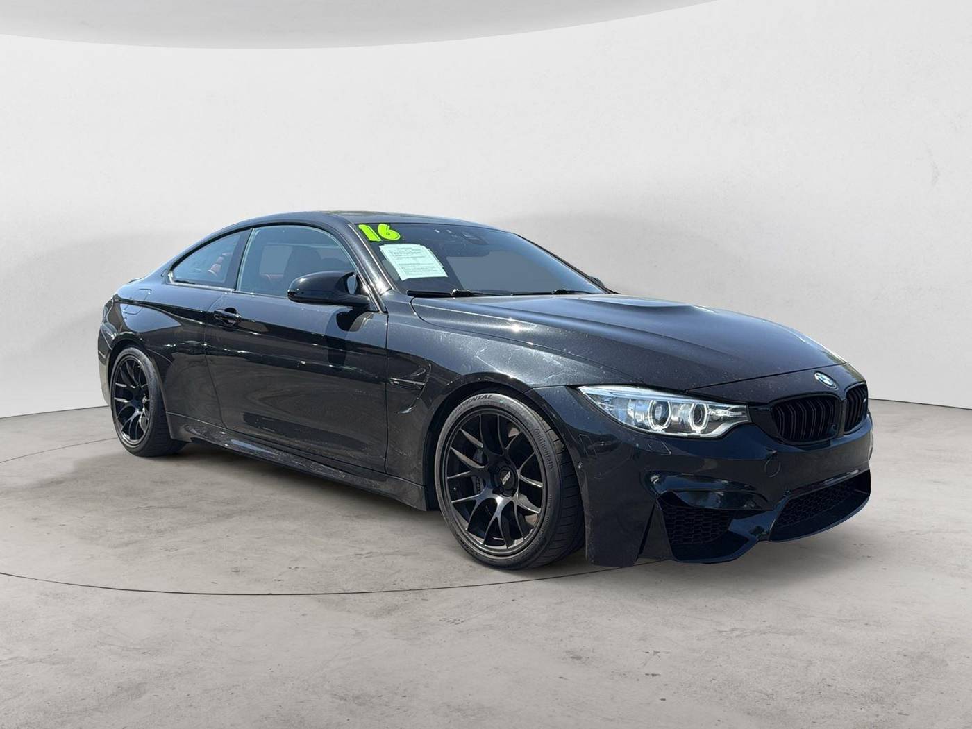 2016 BMW M4 Standard