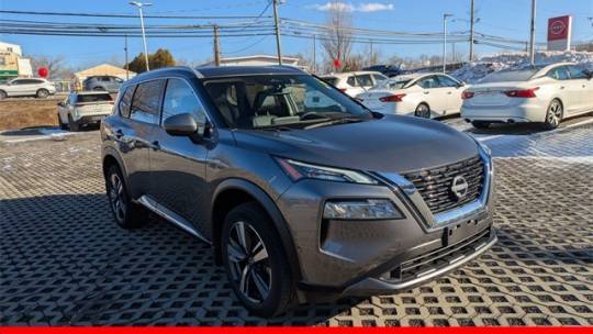 2023 Nissan Rogue SL — SUV — 13,726 mi — Middletown, CT