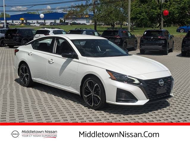 2023 Nissan Altima SR — Sedan — 28,600 mi — Middletown, CT