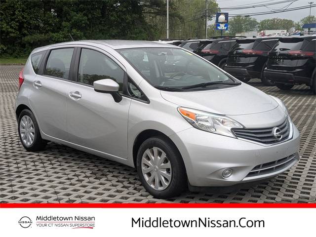 2015 Nissan Versa 1.6 SV — Hatchback — 91,905 mi — Middletown, CT