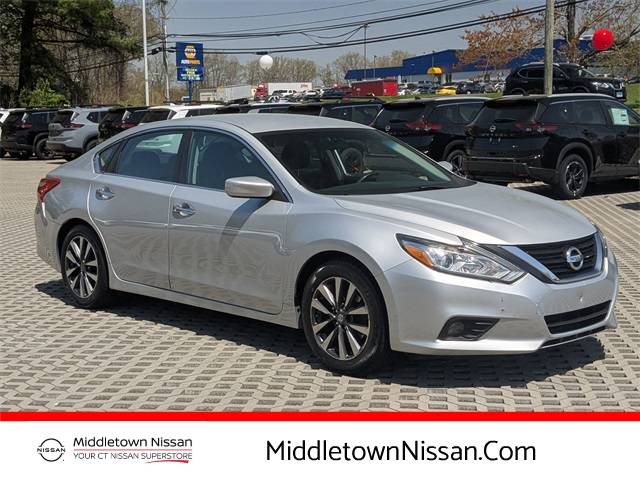 2017 Nissan Altima 2.5 SV — Sedan — 126,046 mi — Middletown, CT