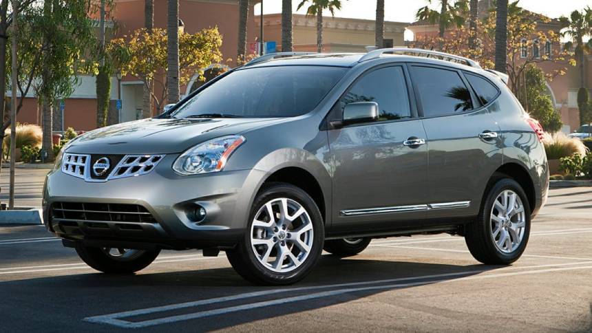 2013 Nissan Rogue SV — SUV — 100,794 mi — Middletown, CT