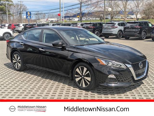 2022 Nissan Altima SV — Sedan — 24,905 mi — Middletown, CT