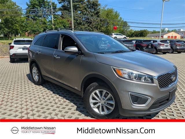 2017 Kia Sorento LX — SUV — 75,922 mi — Middletown, CT